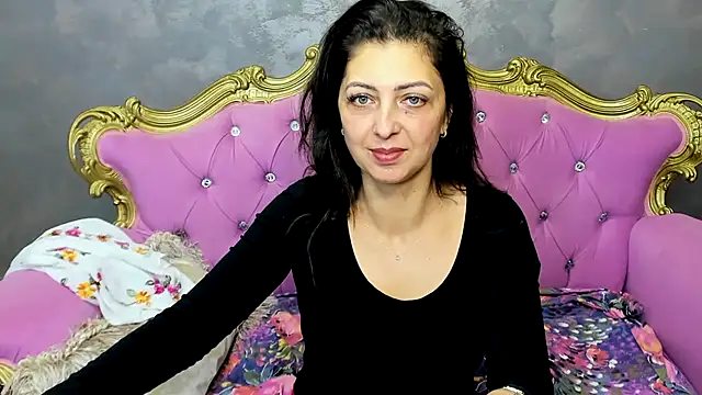 DivinSandra online show from 01-05-25, 04:25