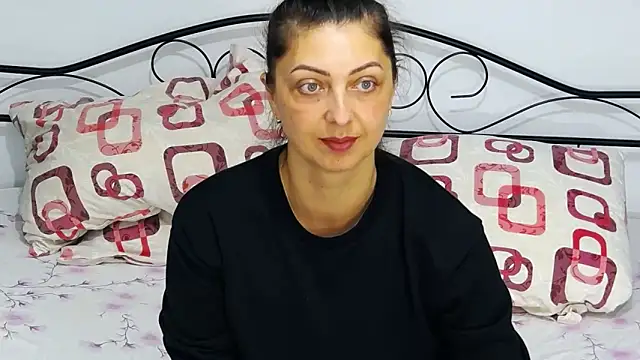 DivinSandra online show from 02-07-25, 06:45