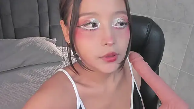 Teen sofia  online show from 02-08-25, 11:34