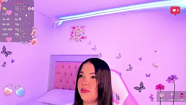 Snapshot of LaurinMonroe chatting on 01-24-25, 11:02 LaurinMonroe online show from 01-24-25, 11:02