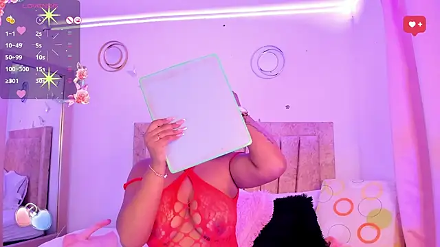 Snapshot of LaurinMonroe chatting on 02-11-25, 07:48 LaurinMonroe online show from 02-11-25, 07:48