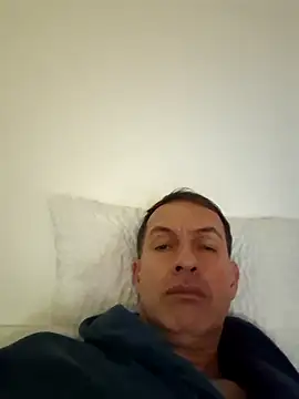 Snapshot of bagoulo chatting on 02-04-26, 11:31 bagoulo online show from 02-04-26, 11:31