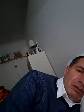 Snapshot of bagoulo chatting on 02-25-26, 01:21 bagoulo online show from 02-25-26, 01:21