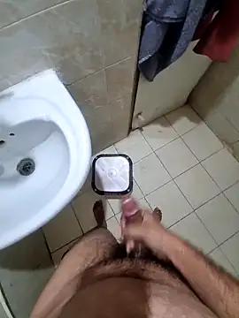 Snapshot of Lk123098 chatting on 02-14-25, 10:49 Lk123098 online show from 02-14-25, 10:49