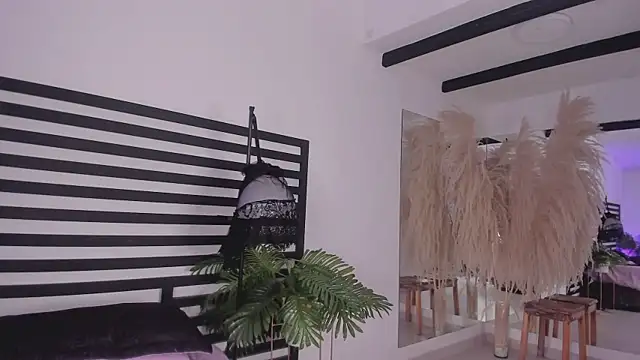 ariana rosse   online show from 01-12-25, 02:41