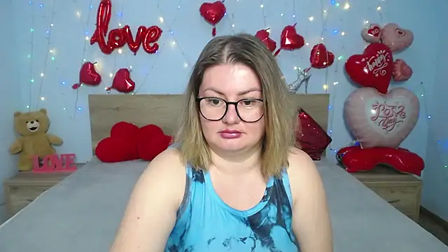 ZannaDreil online show from 03-01-25, 04:26