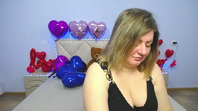 ZannaDreil online show from 03-04-25, 07:01