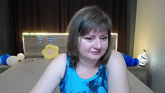 ZannaDreil online show from 09-26-25, 06:12