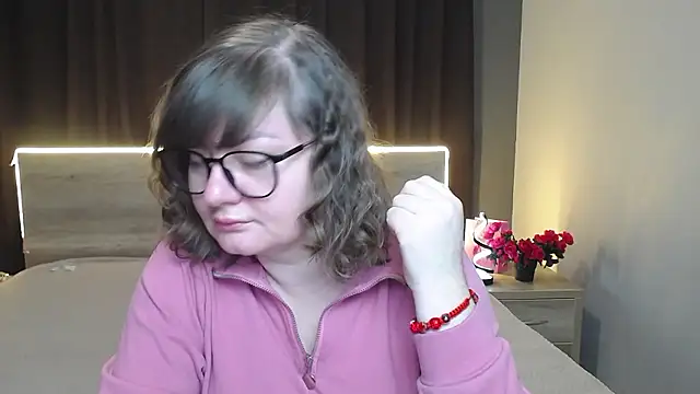 ZannaDreil online show from 01-12-26, 06:57