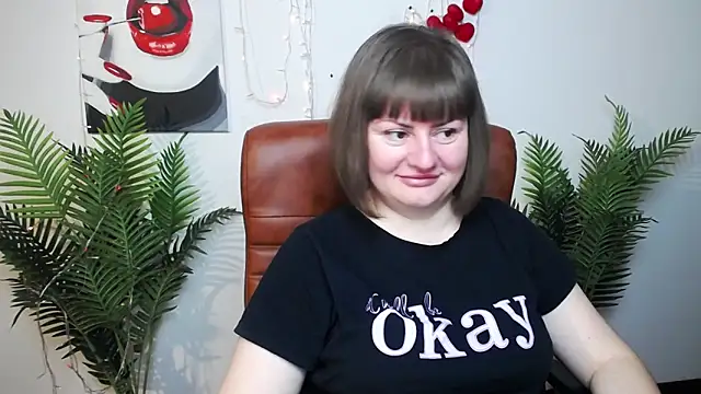 Snapshot of ZannaDreil chatting on 05-15-26, 06:04 ZannaDreil online show from 05-15-26, 06:04