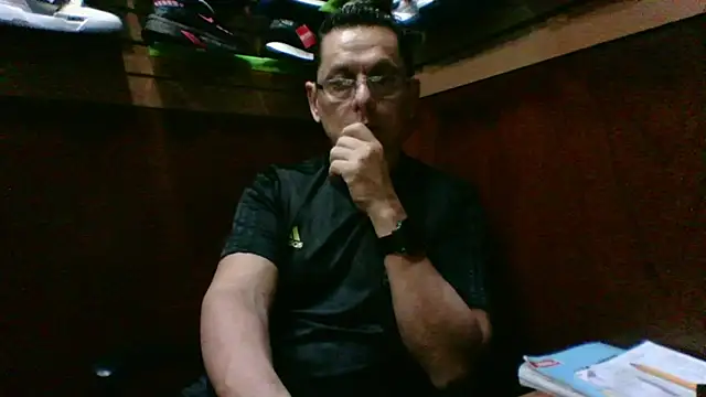 MarcusKelvin online show from 10-24-25, 11:50