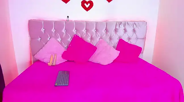 Cristal moon1 online show from 12-05-24, 10:12