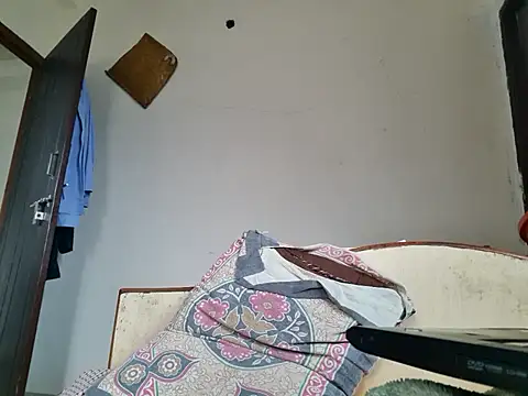 Jonrobinso online show from 10-21-25, 05:19