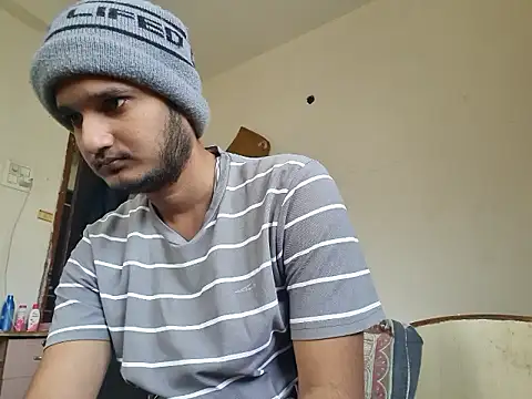 Jonrobinso online show from 11-30-25, 05:33