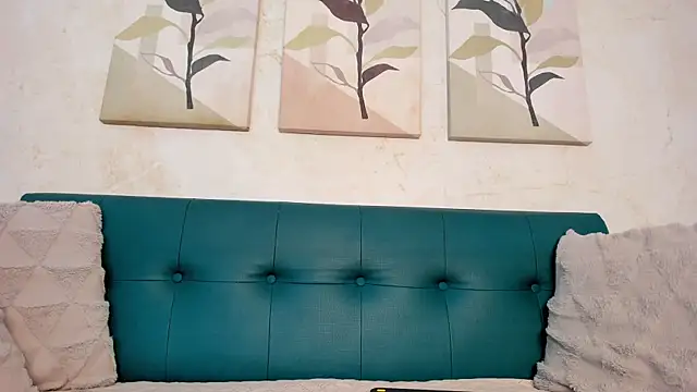 miranda villa online show from 11-23-25, 12:16