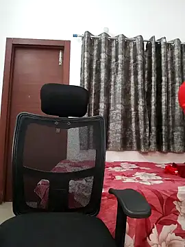 Snapshot of sanaya_baby chatting on 12-31-24, 08:45 sanaya baby online show from 12-31-24, 08:45