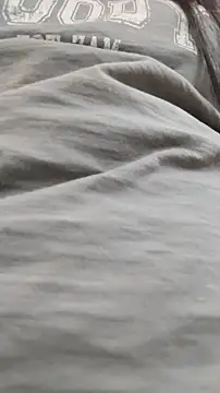 sanaya baby online show from 11-12-25, 04:18