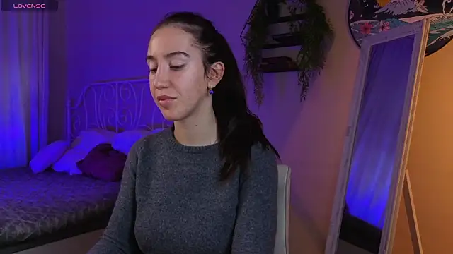 Belle Via online show from 03-20-26, 03:39