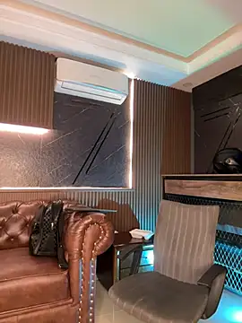 AaronCruz  online show from 03-21-26, 10:46