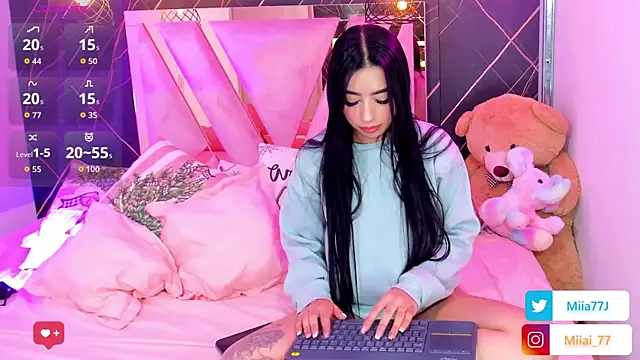 Miia77  online show from 12-22-25, 03:03