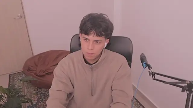 Tony Hoffa online show from 12-05-25, 05:31