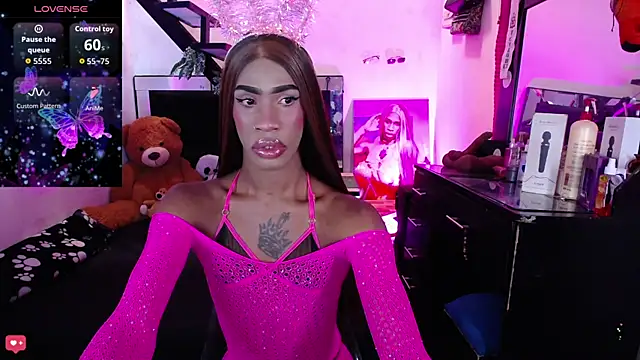 Kendall Gil online show from 04-15-26, 06:15