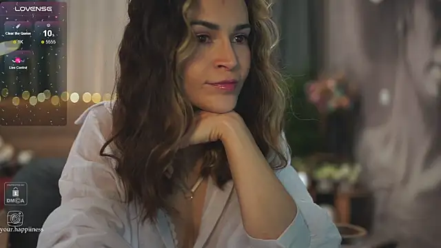 Snapshot of Feral_Berrry_ chatting on 01-17-25, 06:15 Feral Berrry online show from 01-17-25, 06:15