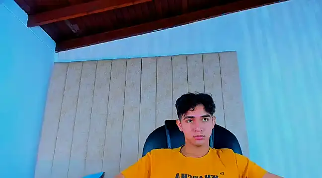 Snapshot of Muichiro_tokito1 chatting on 03-11-25, 02:07 Muichiro tokito1 online show from 03-11-25, 02:07