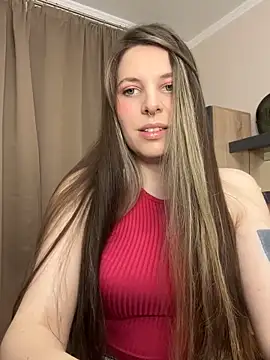 Snapshot of Annie_aww chatting on 12-05-25, 04:58 Annie aww online show from 12-05-25, 04:58