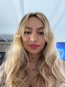 Snapshot of amanda-medrano1 chatting on 07-03-26, 04:57 amanda-medrano1 online show from 07-03-26, 04:57