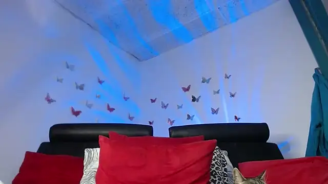 Snapshot of Sexy-Favgirl chatting on 03-06-26, 11:23 Sexy-Favgirl online show from 03-06-26, 11:23