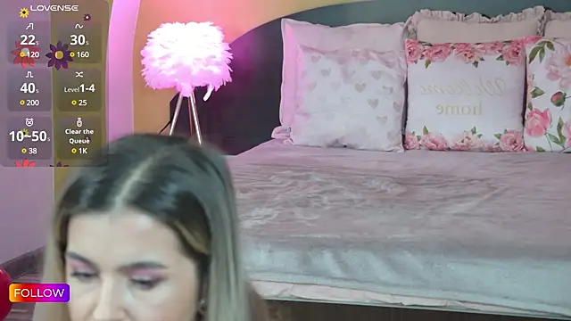 Snapshot of Sarah-Hart chatting on 02-11-25, 05:47 Sarah-Hart online show from 02-11-25, 05:47