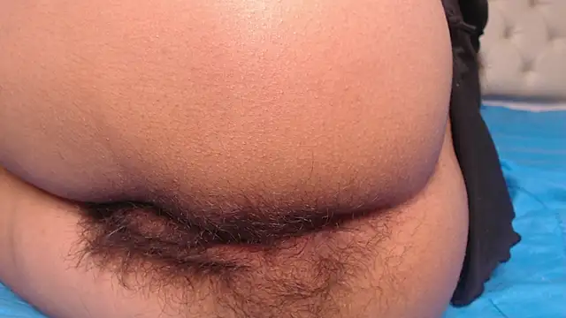 Snapshot of isabella_jazz chatting on 12-21-25, 07:32 isabella jazz online show from 12-21-25, 07:32