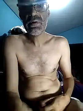 hugosafado333 online show from 02-22-25, 09:48