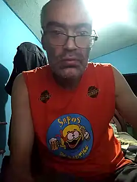 hugosafado333 online show from 03-09-25, 03:22