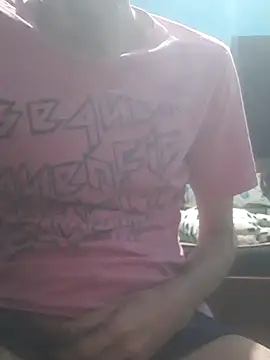 hugosafado333 online show from 09-10-25, 05:29