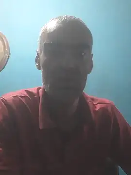 hugosafado333 online show from 10-19-25, 03:29