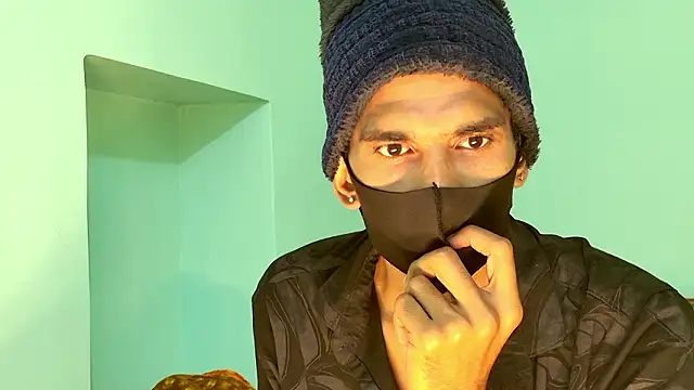 Snapshot of Habibi_big_b chatting on 02-14-26, 03:31 Habibi big b online show from 02-14-26, 03:31