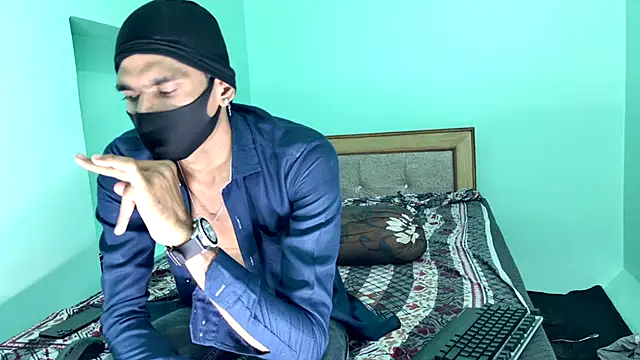 Snapshot of Habibi_big_b chatting on 02-23-26, 08:12 Habibi big b online show from 02-23-26, 08:12