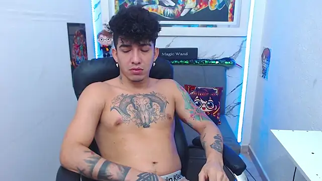 targuerian22 online show from 11-29-25, 07:00