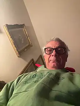 Snapshot of 4n4l1zz4m1 chatting on 03-03-25, 03:52 4n4l1zz4m1 online show from 03-03-25, 03:52