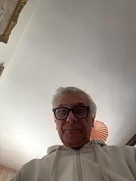 Snapshot of 4n4l1zz4m1 chatting on 03-19-25, 02:57 4n4l1zz4m1 online show from 03-19-25, 02:57