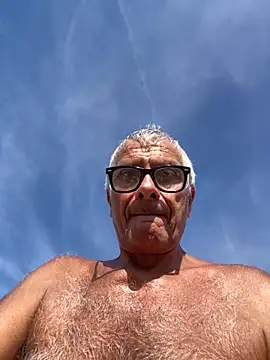 Snapshot of 4n4l1zz4m1 chatting on 09-20-25, 02:07 4n4l1zz4m1 online show from 09-20-25, 02:07