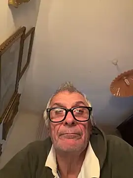 Snapshot of 4n4l1zz4m1 chatting on 01-19-26, 02:54 4n4l1zz4m1 online show from 01-19-26, 02:54