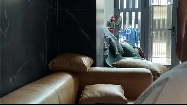 Flying-Dutchmana online show from 04-13-26, 04:51