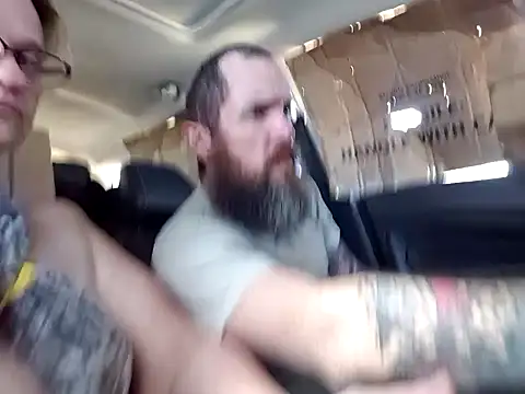 Snapshot of lit702 chatting on 11-01-25, 08:11 lit702 online show from 11-01-25, 08:11