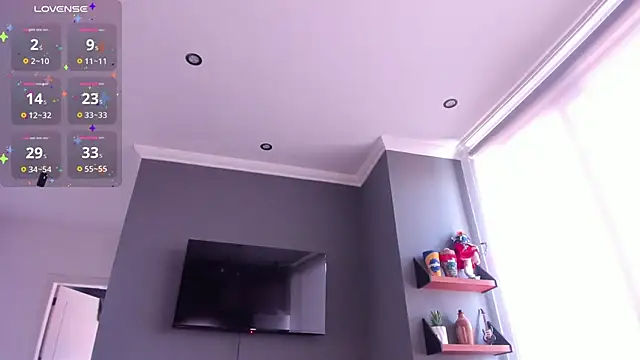 Snapshot of jessica_tenderly chatting on 12-21-25, 04:36 jessica tenderly online show from 12-21-25, 04:36