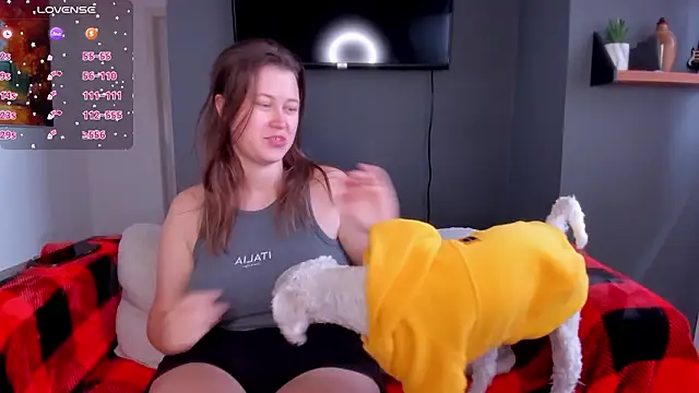 Snapshot of jessica_tenderly chatting on 02-02-26, 03:00 jessica tenderly online show from 02-02-26, 03:00