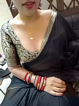 Snapshot of Roja-Telugu777 chatting on 11-05-25, 02:11 Roja-Telugu777 online show from 11-05-25, 02:11