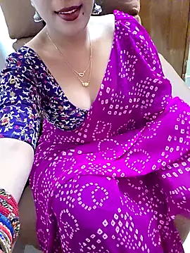 Snapshot of Roja-Telugu777 chatting on 11-12-25, 05:02 Roja-Telugu777 online show from 11-12-25, 05:02